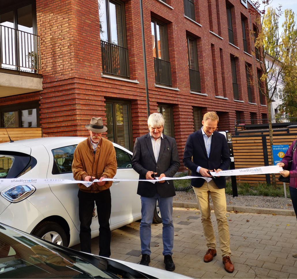 Eröffnung des Elektro CarSharing Stellplatzes in der Baumstraße, Südstadt