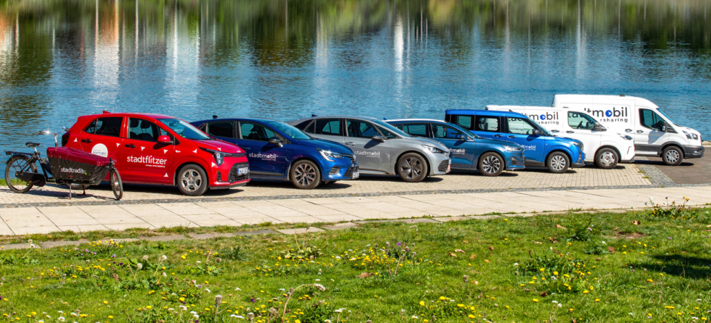 Fuhrpark von stadtmobil Hannover - 8 Fahrzeuge, die die Fahrzeug-Kategorien von stadtmobil Hannover symbolisieren: stadtflitzer, Elektro, Kombi, Transporte, Bus, Komfort